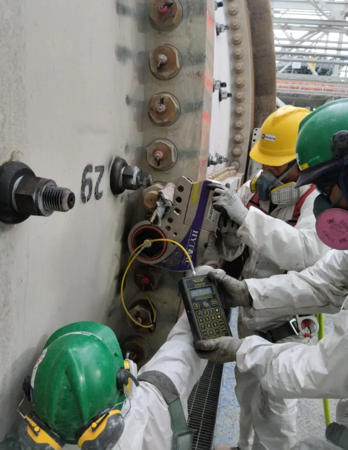 Servicio de elongación de pernos – Quellaveco — imagen 1